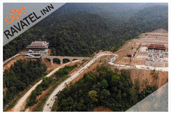 Đẹp ngỡ ngàng danh thắng Tây Yên Tử